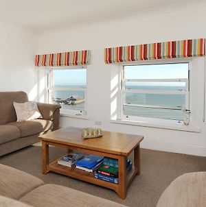 Luxury Two Bedroom Apartment With Fantastic Panoramic Sea Views Broadstairs Exterior photo
