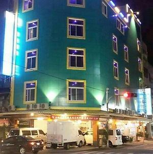 Shinge Hotel Hualien City Exterior photo