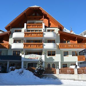 Hotel Garni Alpenhof Ισγκλ Exterior photo