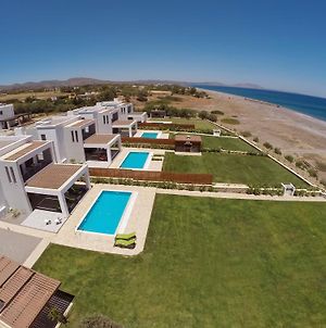 Antonoglou Beach Villas - Waterfront Luxury Retreat Γεννάδι Exterior photo