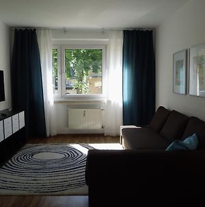 Schone 2-Zimmer-Parterre Wohnung Wf Λειψία Exterior photo