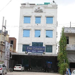 The League Hotel Γκουργκάον Exterior photo
