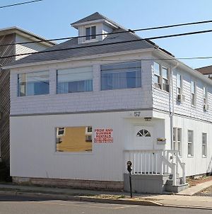 Shore Beach Houses - 57 Dupont Ave Βίλα Seaside Heights Exterior photo
