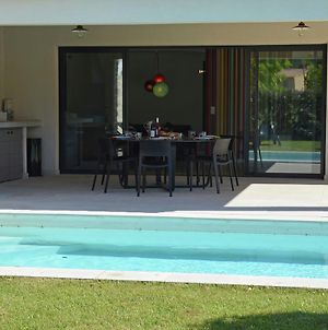 Modern Villa In Malauc Ne France With Private Swimming Pool Malaucène Exterior photo