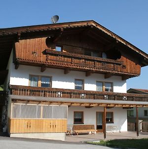 Luxurious Apartment In Kaltenbach Near Ski Area Exterior photo