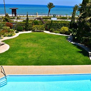 Latchi Beach Front Villa - Private Heated Pool - Amazing Uninterrupted Sea Views Πόλη Exterior photo