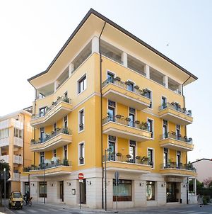 Hotel Villa Venezia Γκράντο Exterior photo