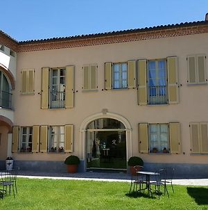 La Regibussa - Hotel Ristorante Άστι Exterior photo