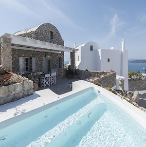 Red Cliff Villa 2Bedroom Villa With Caldera View And Plunge Pool Ακρωτήρι Exterior photo