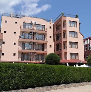 Friends Family Hotel Σάνι Μπιτς Exterior photo
