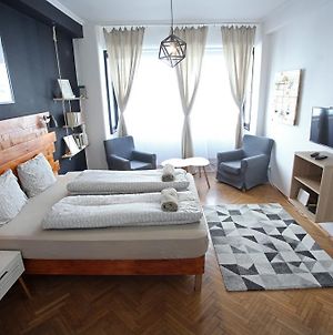 D.Five Inspire Apartment Βουδαπέστη Exterior photo