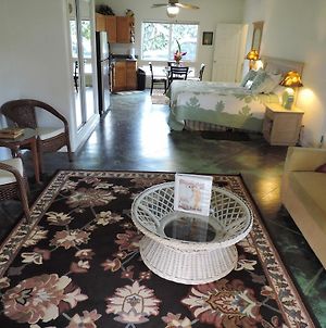 Hale Pua Villa - Hibiscus Suite Koloa Exterior photo