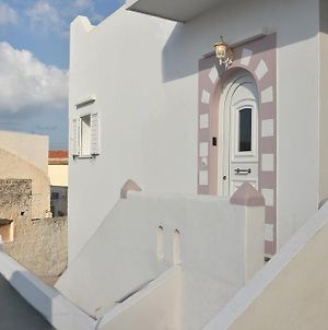 The Local House Διαμέρισμα Παροικιά Exterior photo