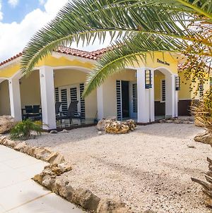 Villa Chuchubi 21 Bonaire Exterior photo