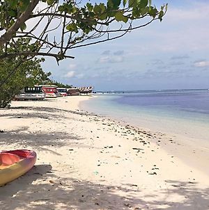 Royal Pearl Inn Maafushi Exterior photo