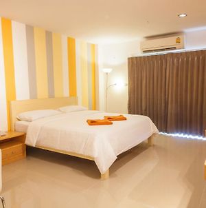 T.Sleep Place Ξενοδοχείο Pattaya Exterior photo
