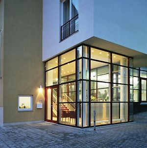 Hotel Galerie Γκράιφσβαλντ Exterior photo