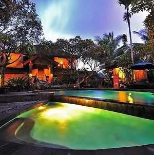 De Munut Balinese Resort Ουμπούντ Exterior photo