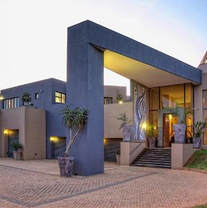 The Links Guest House Pretoria-Noord Exterior photo