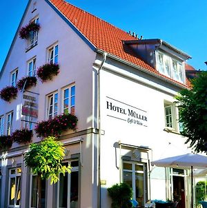 Hotel Muller Cafe & Wein - Mondholzhotel Veitshöchheim Exterior photo