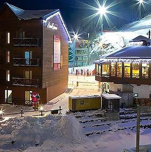 Zimasnow Ski & Spa Club Μπούκοβελ Exterior photo