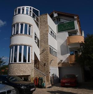 Apartments And Bungalows Vila Dalibor Nin Exterior photo