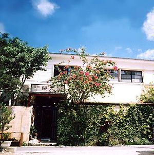 Minshuku Rakutenya Ξενοδοχείο Ishigaki  Exterior photo