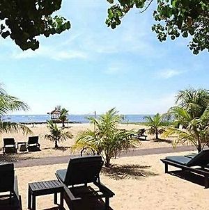 Benoa Beach Front Villas And Spa Νούσα Ντούα Exterior photo