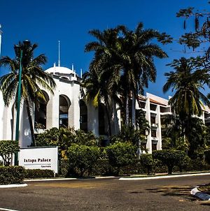 Ixtapa Palace Resort Exterior photo