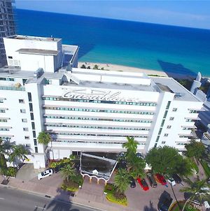 Miamibeachfront With Pool Wifi & Cheap Parking Μαϊάμι Μπιτς Exterior photo