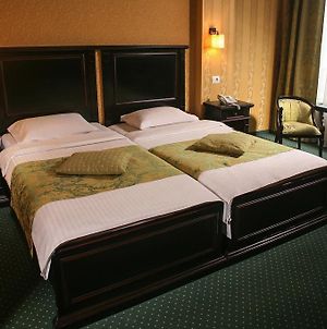 Hotel Novera Τιμισοάρα Room photo