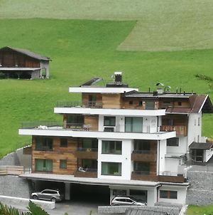 Alps Tux Διαμέρισμα Exterior photo