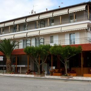 Hotel Filoxenia Νέοι Πόροι Exterior photo