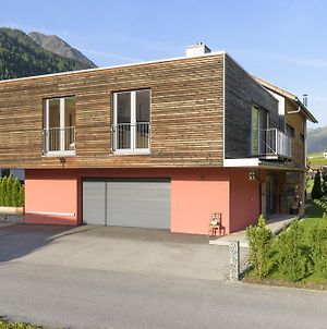 Haus Arosa Διαμέρισμα Pettneu am Arlberg Exterior photo