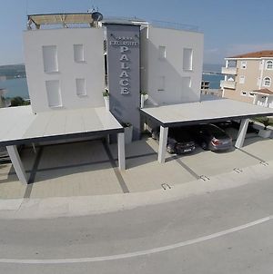 Apartments Exclusive Palace Τρογκίρ Exterior photo
