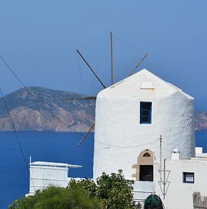 Milos Vaos Windmill Βίλα Πλάκα Μήλου Exterior photo
