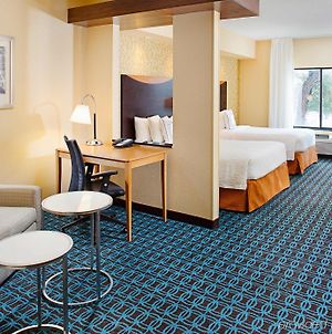 Fairfield Inn & Suites By Marriott San Antonio Seaworld / Westover Hills Exterior photo