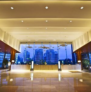 Grand Skylight International Hotel Shenzhen Guanlan Avenue Exterior photo