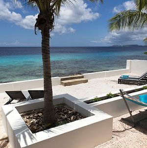 One Ocean Boutique Apartments & Suites Bonaire Κράλεντικ Exterior photo