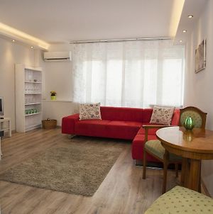 Ilona 2 Bedrooms Apartment In The Center Βουδαπέστη Exterior photo