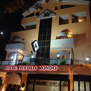 Hotel Piccolo Mondo Montesilvano Marina Exterior photo