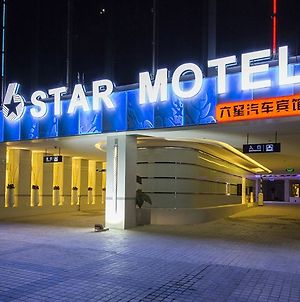Six Star Motel Shenzhen Longgang Exterior photo