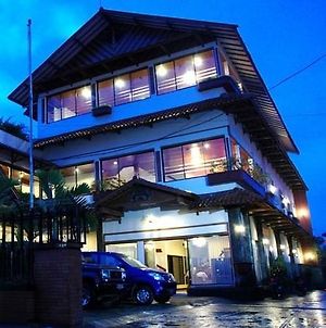 Kenangan Hotel Μπαντούνγκ Exterior photo