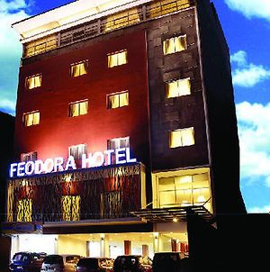 Hotel Feodora Grogol Τζακάρτα Exterior photo
