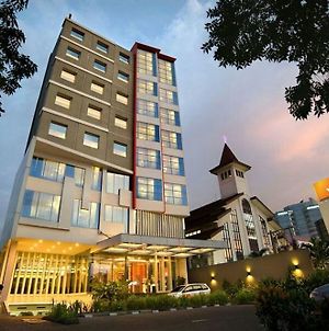 V Hotel Jakarta Τζακάρτα Exterior photo