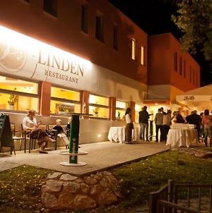 Linden Restaurant And Pension Μπρνο Exterior photo