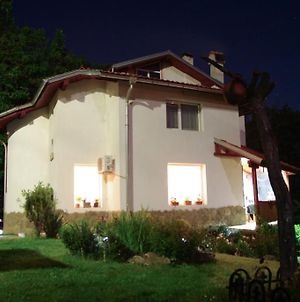 Villa Diva Apriltsi  Exterior photo