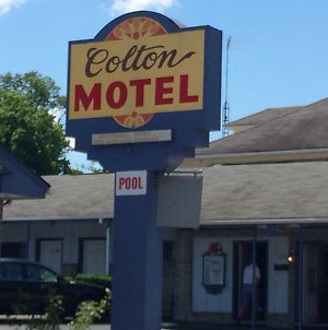 Colton Motel Γκέτισμπεργκ Exterior photo