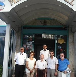 Miroglu Hotel Ντιγιαρμπακίρ Exterior photo