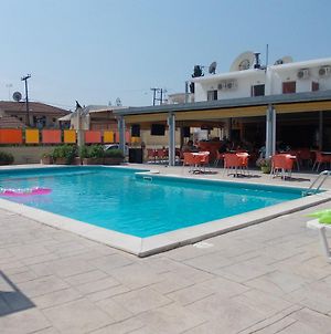 Kavos Central Resort Κάβος Exterior photo